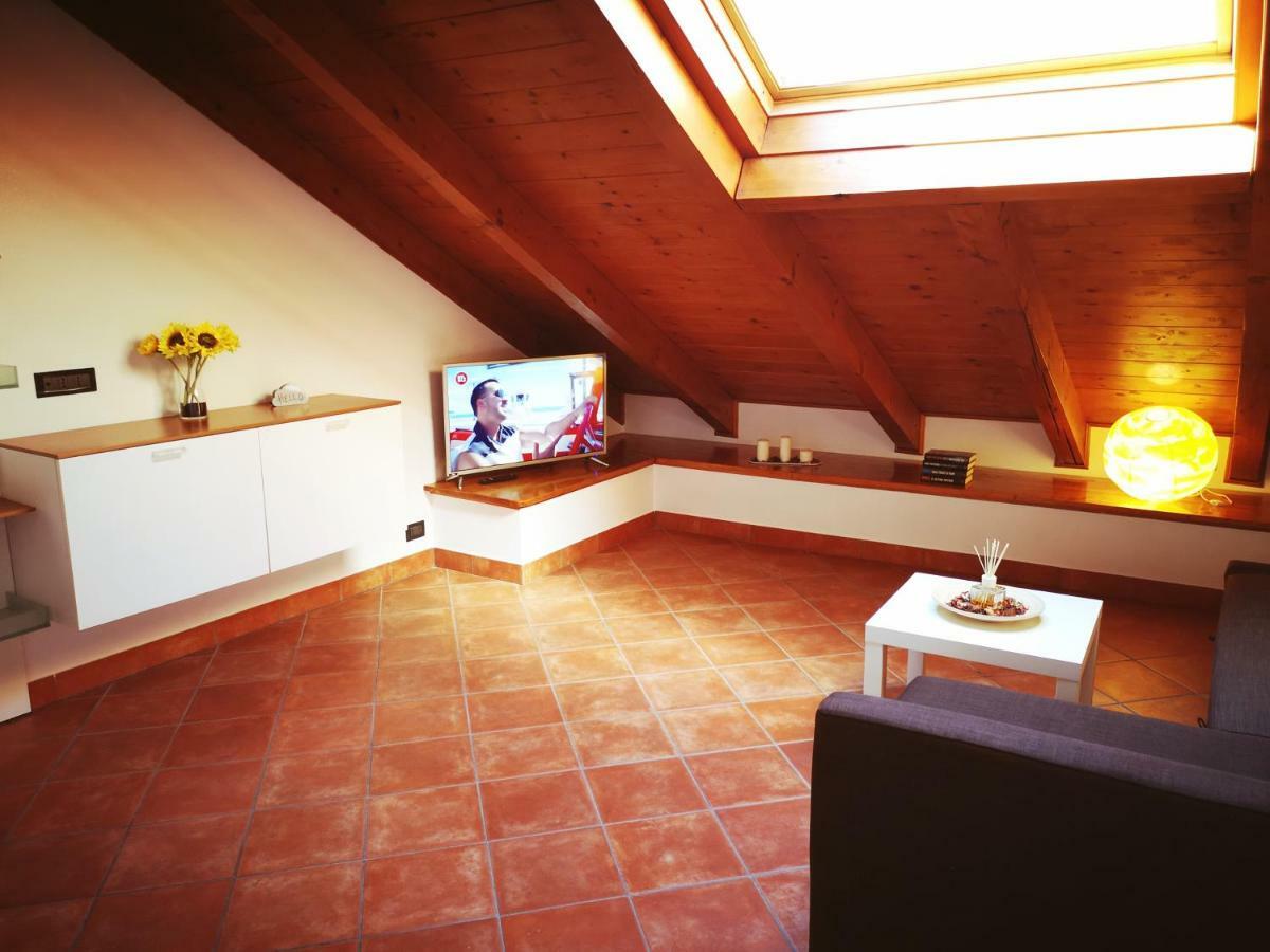 Apartament Ana'S Place Torino 2 Zewnętrze zdjęcie
